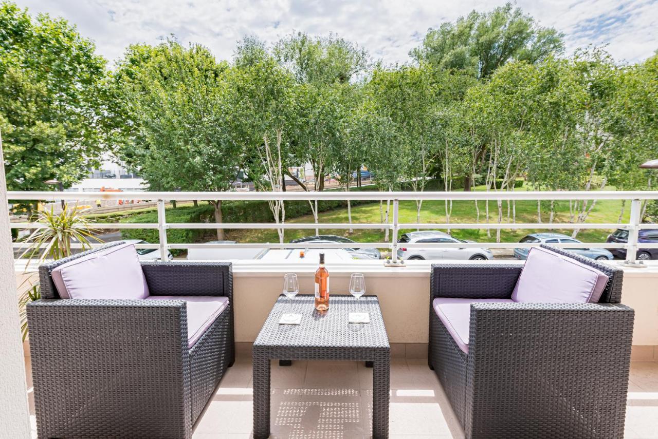 Le Petit Cozy Home - Mayvenn Saint-Thibault-des-Vignes Bagian luar foto